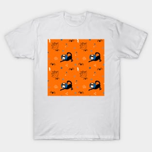 Cute print with a dog in a spider costume T-Shirt